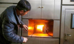 火葬场视频,一场告别仪式的冷静记录